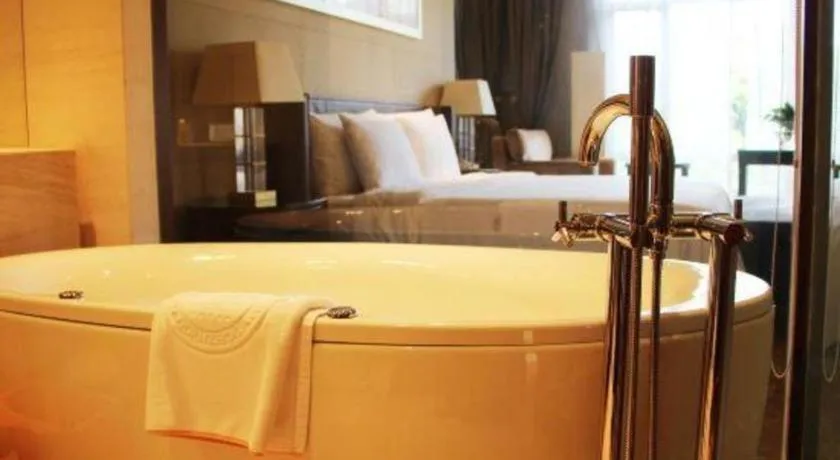 Bed in Quanzhou Guest House Hotel