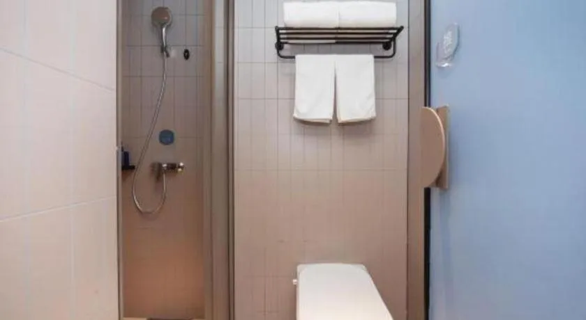 Hanting Hotel Shanghai Xiangyang Road