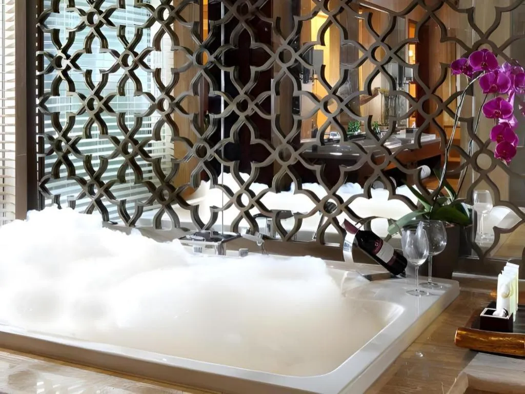 Hotel Tentrem Yogyakarta