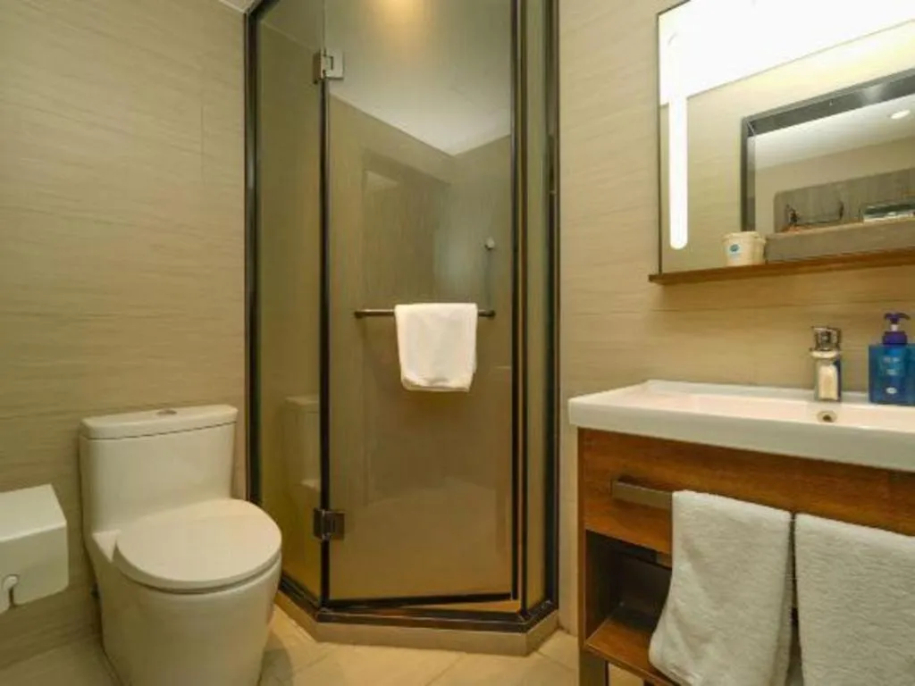 Hanting Hotel Hangzhou Central Wulin Square Metro Station