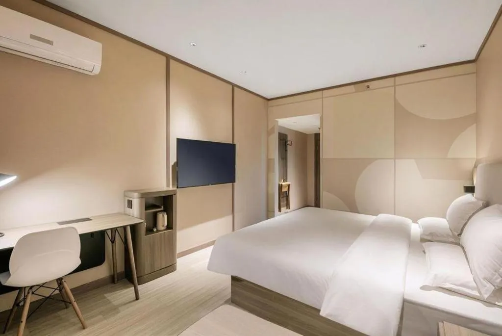 Hanting Hotel Hangzhou Central Wulin Square Metro Station