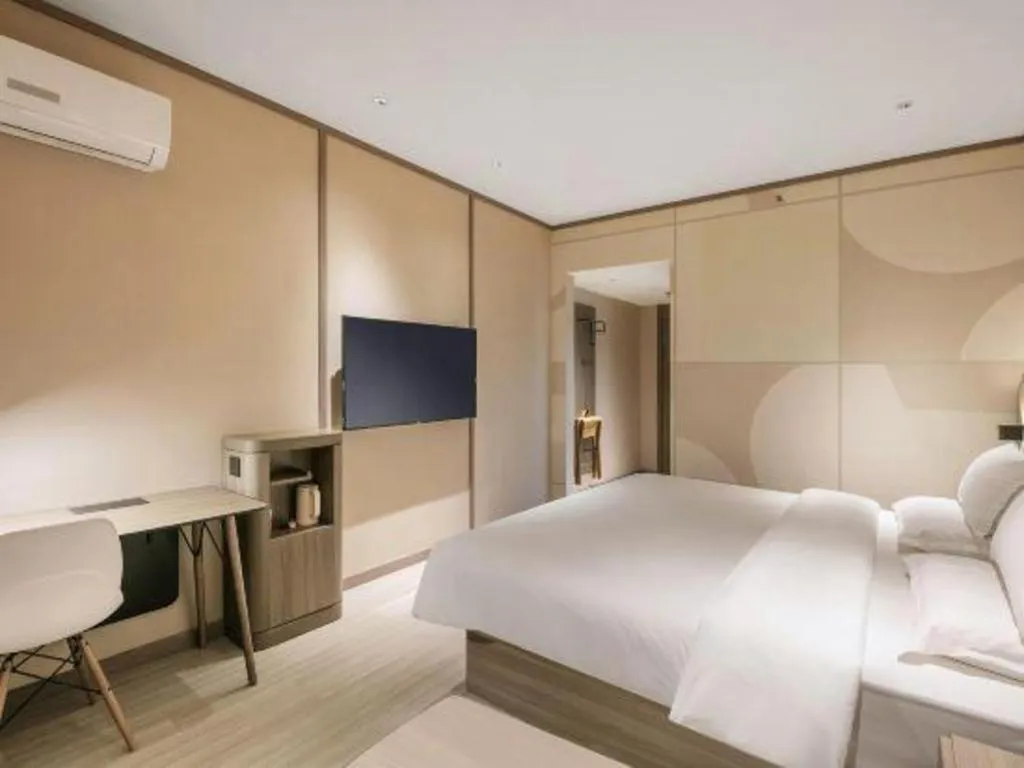 Hanting Hotel Hangzhou Central Wulin Square Metro Station