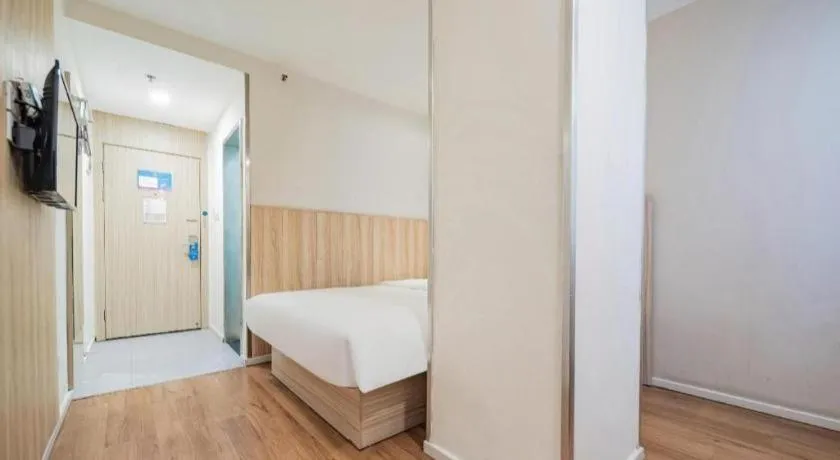 Hanting Hotel Chengdu Kuanzhai Alley