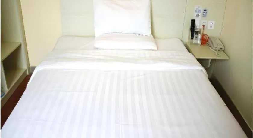 Hanting Hotel Chengdu Kuanzhai Alley