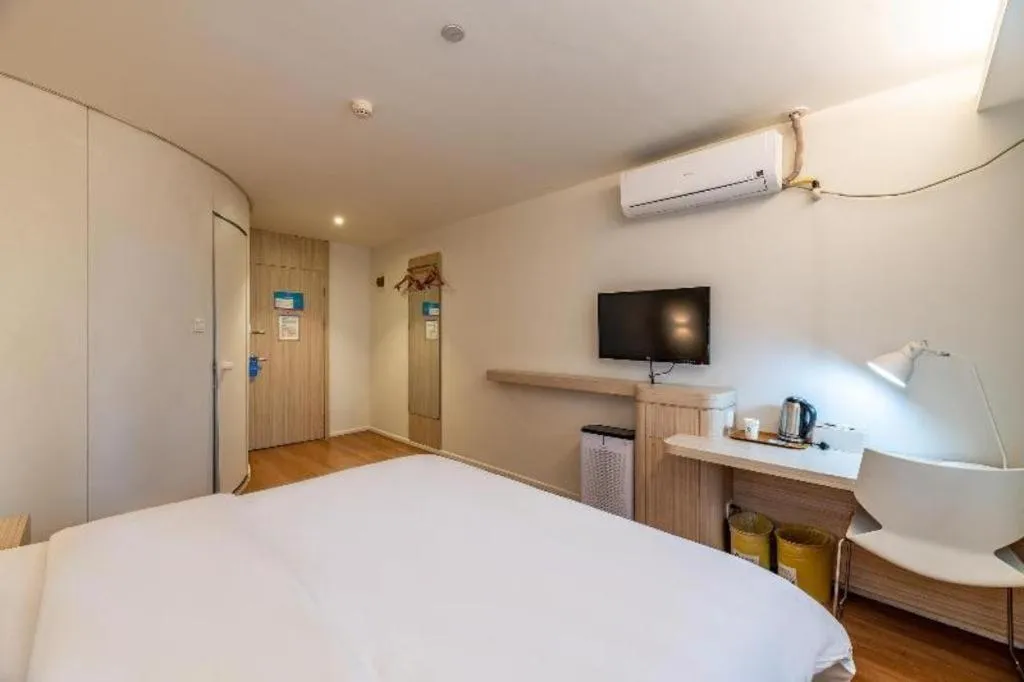 Hanting Hotel Hangzhou West Lake Wulin Square