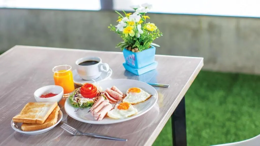 B2 Sea View Pattaya Boutique & Budget Hotel