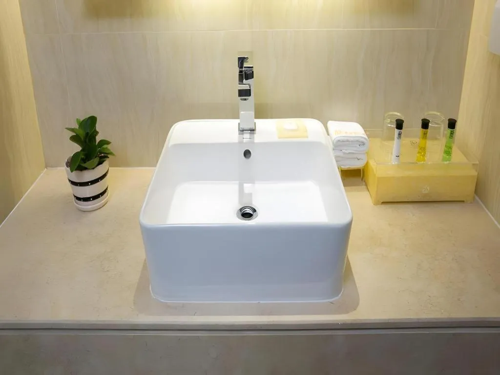 Kecheng Holiday Hotel