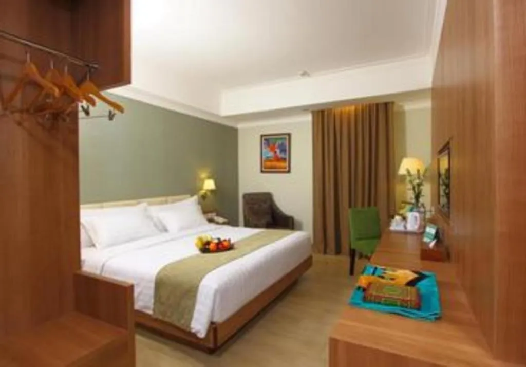 Bed in Horison Aziza Solo