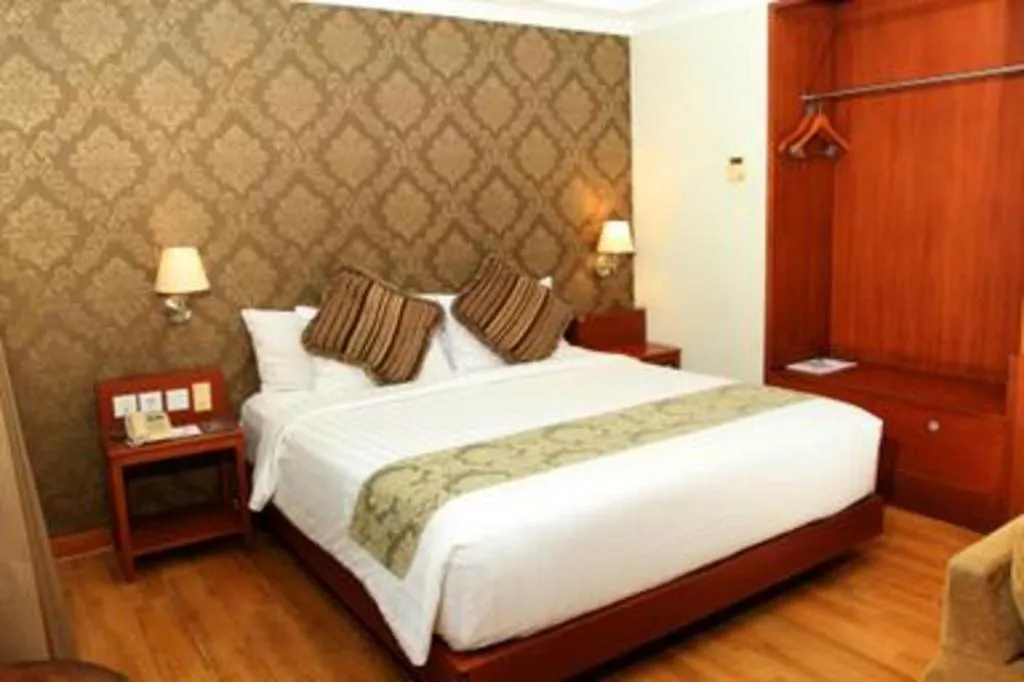 Bed in Horison Aziza Solo