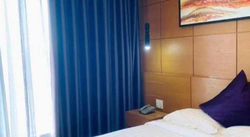 Bed in Iris Hotel Can Tho