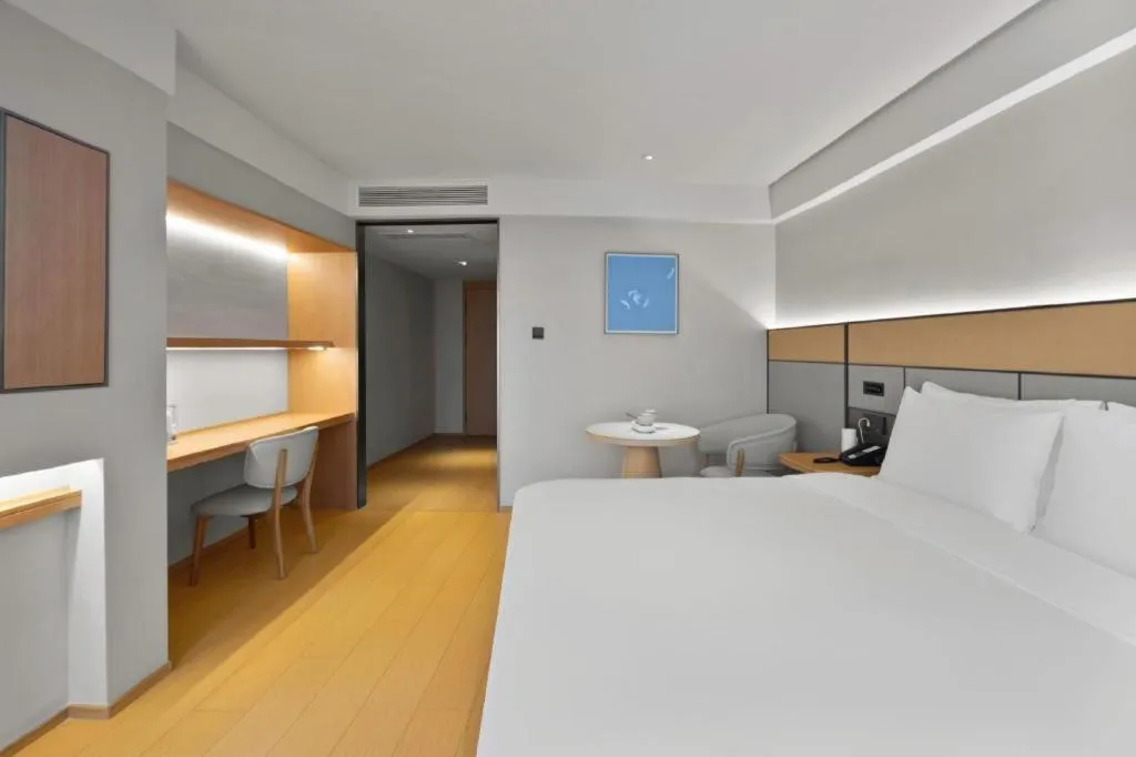 Bed in JI Hotel Chongqing Shangqing Temple