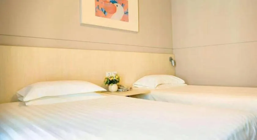 Bed in Jinjiang Inn Weihai Liugong Island Scenic Spot Shopping Market