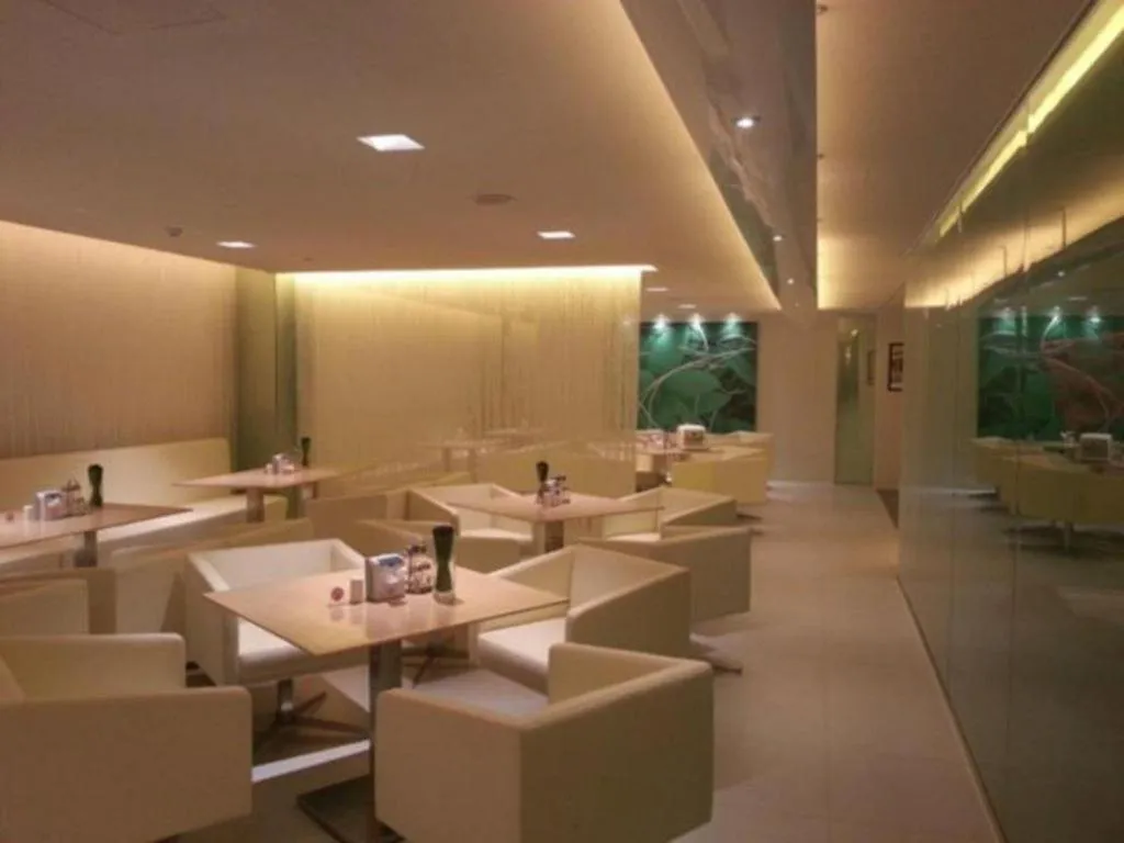 Jinjiang Inn Weihai Liugong Island Scenic Spot Shopping Market