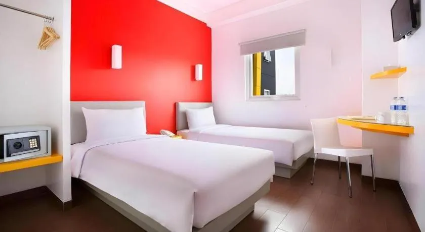 Bed in Amaris Hotel Pakuan Bogor