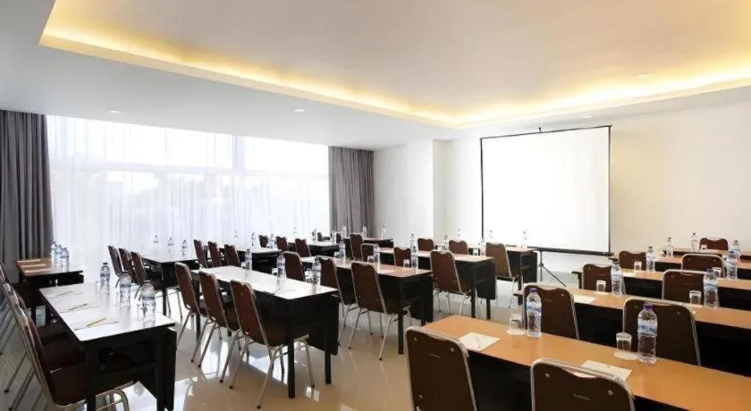 Amaris Hotel Pakuan Bogor