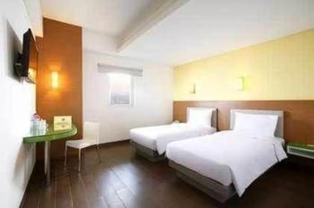 Bed in Amaris Hotel Pakuan Bogor