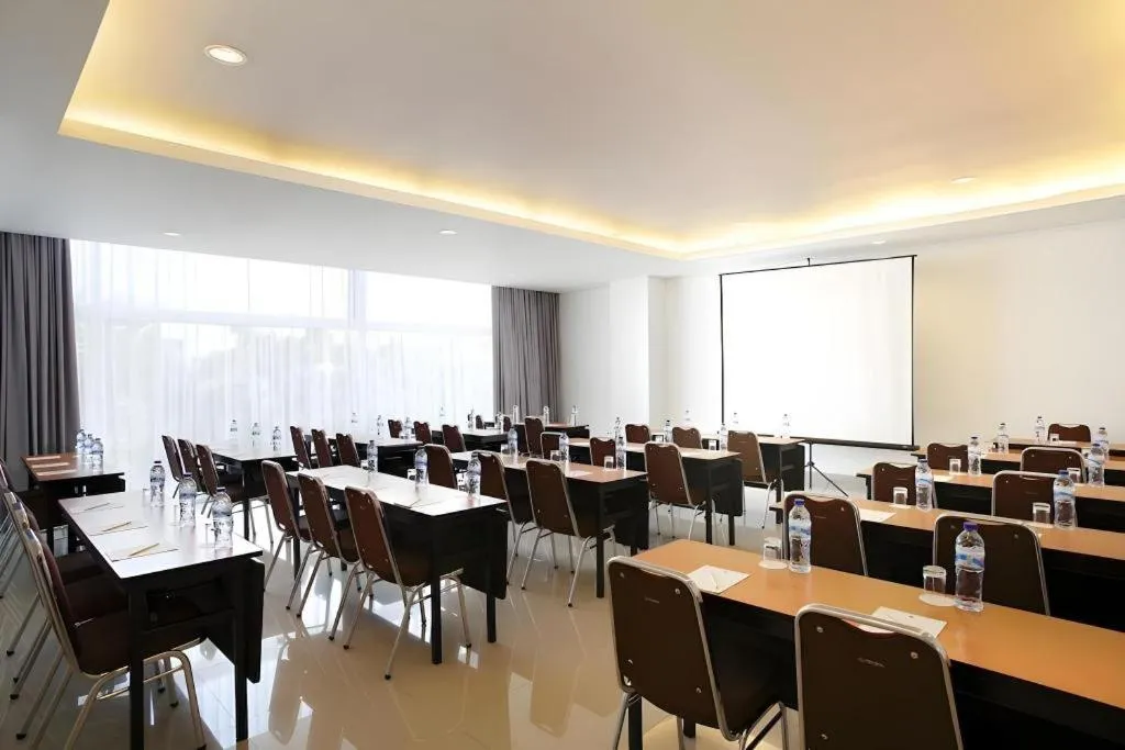 Amaris Hotel Pakuan Bogor