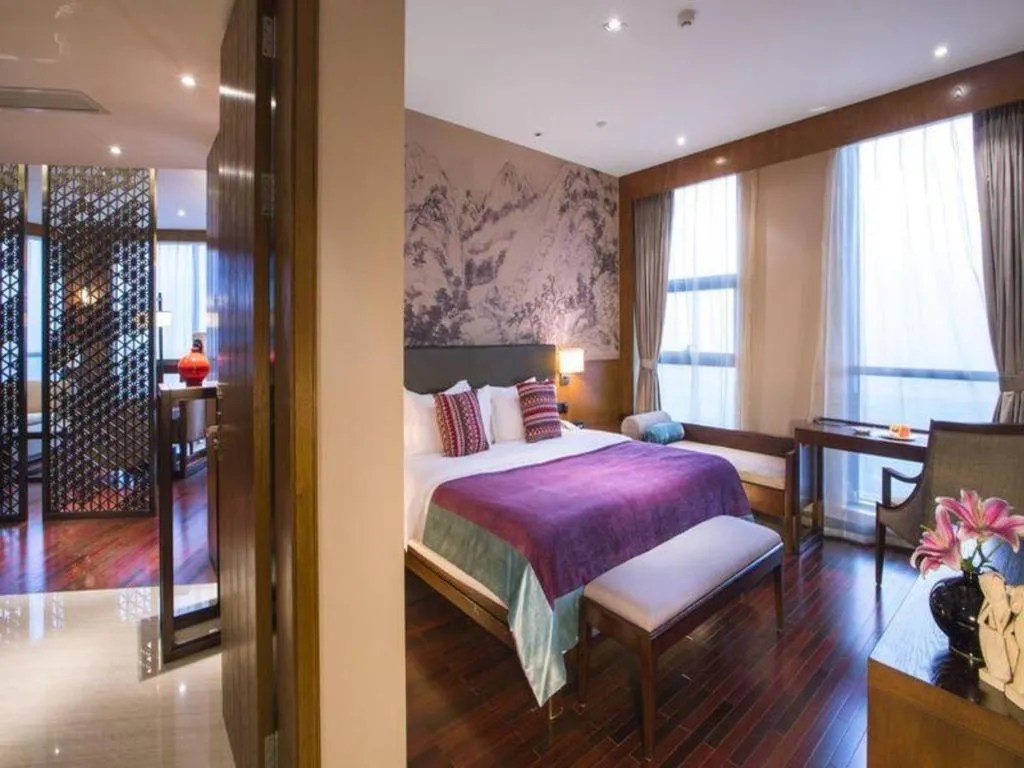 Bed in Narada Boutique Hotel