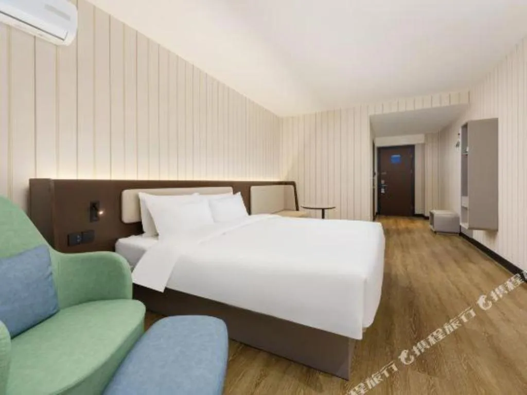 Hanting Hotel Dalian Economic and Technological Zone Wanda Plaza