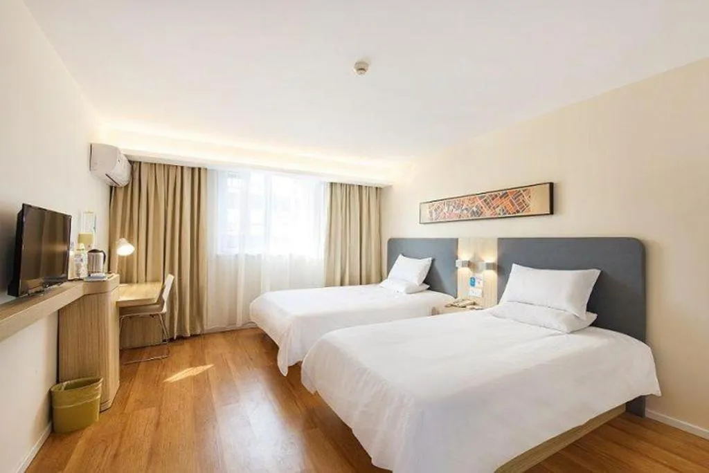 Bed in Hanting Hotel Hangzhou West Lake Longjing Road