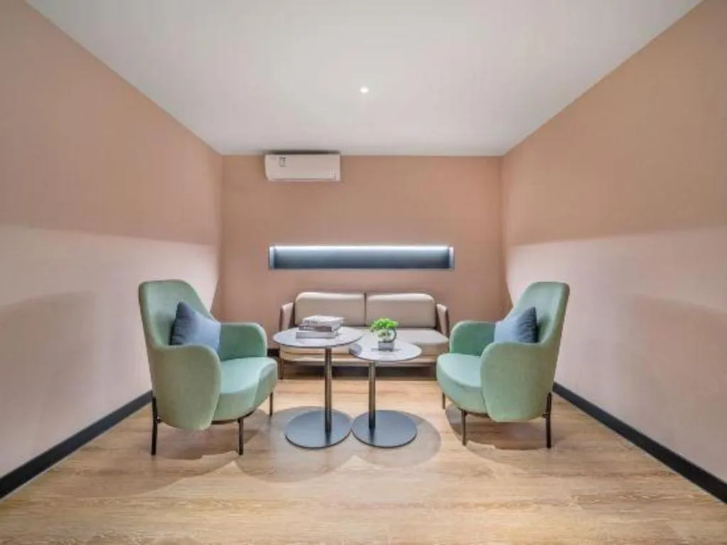 Hanting Hotel Chongqing Nanping Wanda Metro Station