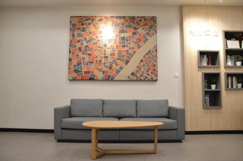 Hanting Hotel Qingdao Shandong Road Central Business District