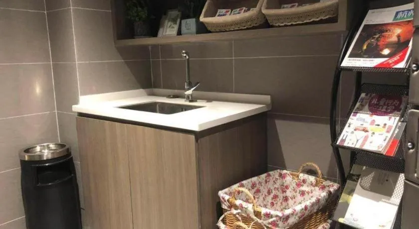 Hanting Hotel Hangzhou West Lake Cultural Square Chaohui Road