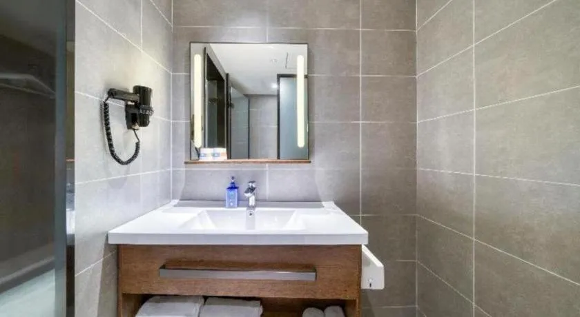 Hanting Hotel Hangzhou West Lake Cultural Square Chaohui Road