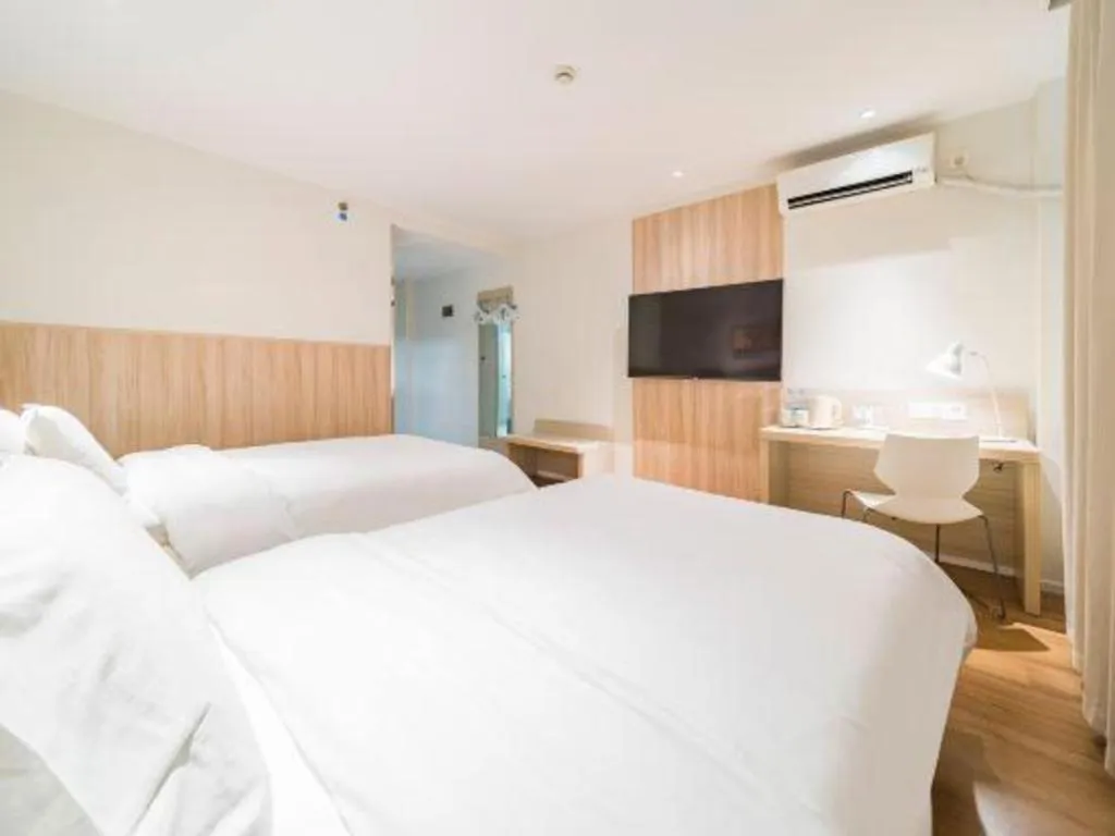 Hanting Hotel Shanghai Zhenping Road Railway Station New