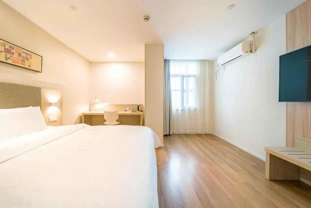 Hanting Hotel Shanghai Zhenping Road Railway Station New