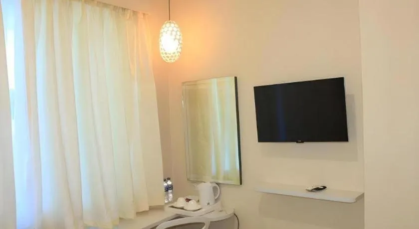 Marina Mamberamo Hotel