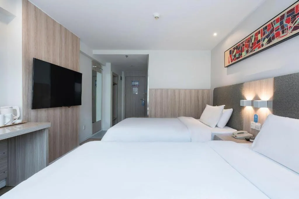 Hanting Hotel Guangzhou Sanyuanli Metro Station