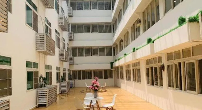 Hanting Hotel Guangzhou Sanyuanli Metro Station