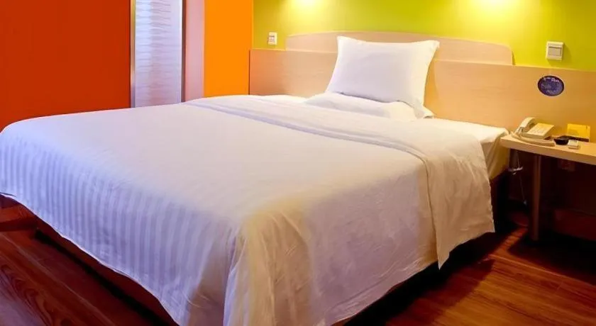 Bed in 7 Days Inn Beijing Niujie Street Metro Station Xuanwu Hospital