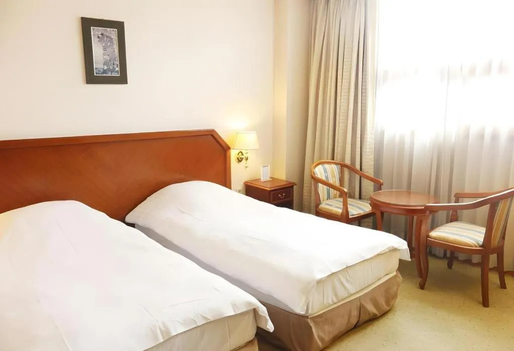 Bed in Onyang Hot Spring Hotel