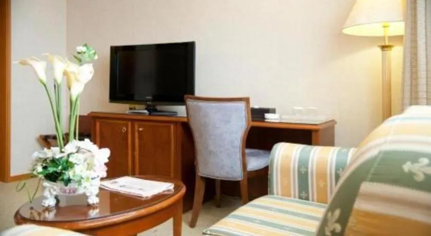 Bed in Onyang Hot Spring Hotel