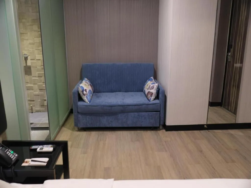 M1 North Point Hotel