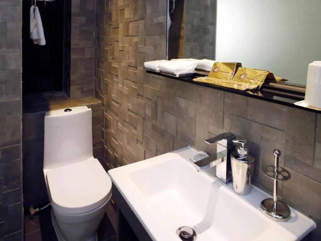 M1 North Point Hotel