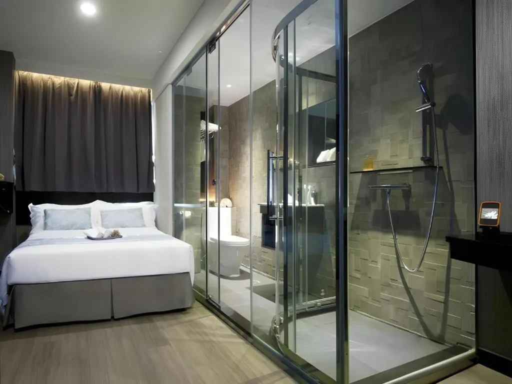 Bed in M1 North Point Hotel