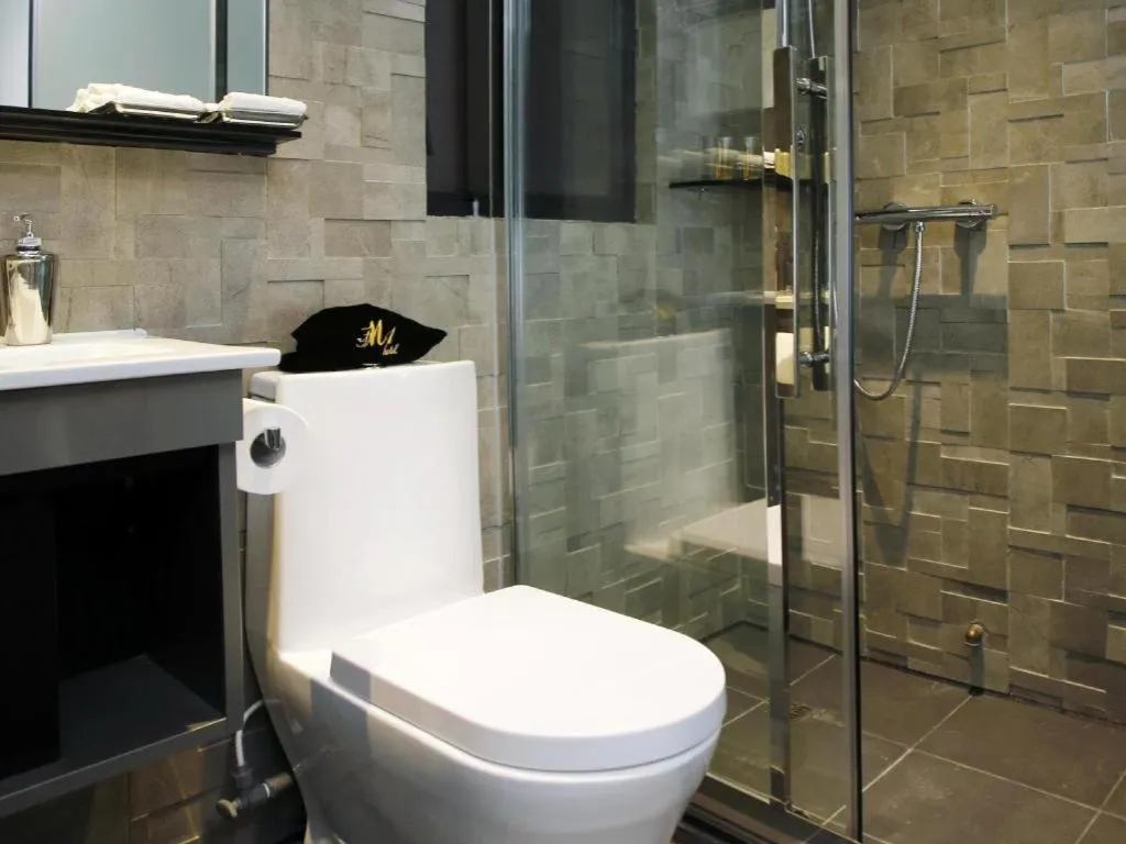 M1 North Point Hotel