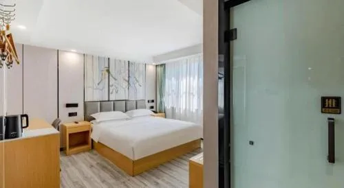 GreenTree Alliance Jiangsu Nanjing Pukou District Zhongsheng Street Wende Road Metro Station Hotel