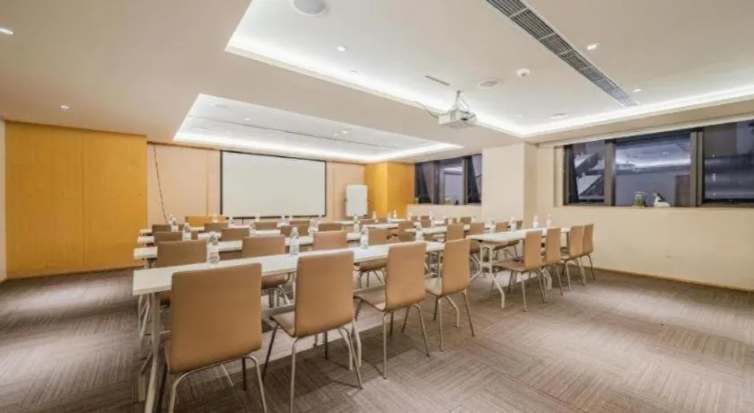 JI Hotel Chengdu Global Center