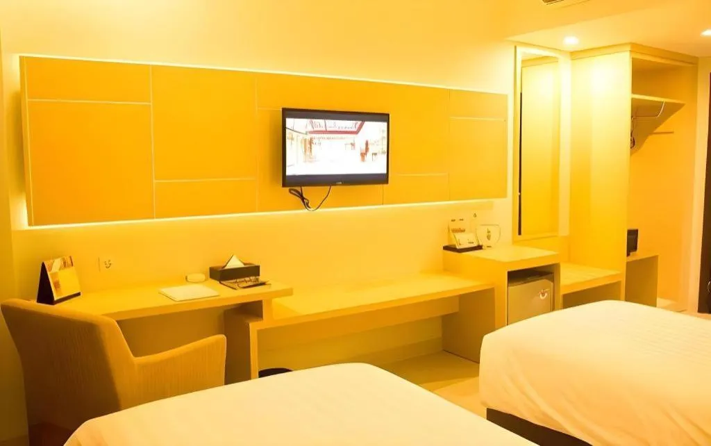 Bed in Horison Hotel Sukabumi