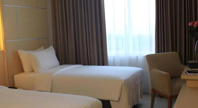 Bed in Horison Hotel Sukabumi
