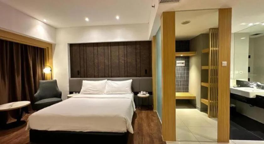 Bed in Brits Hotel Karawang