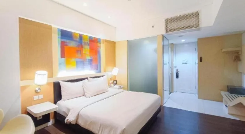 Bed in Brits Hotel Karawang