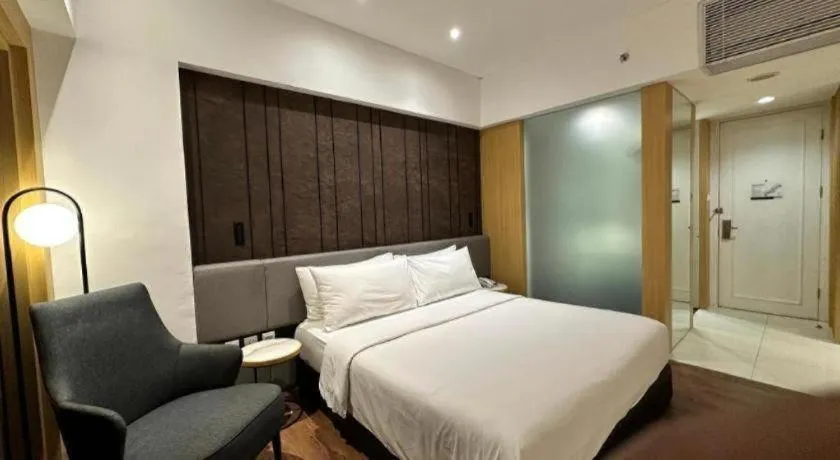 Bed in Brits Hotel Karawang