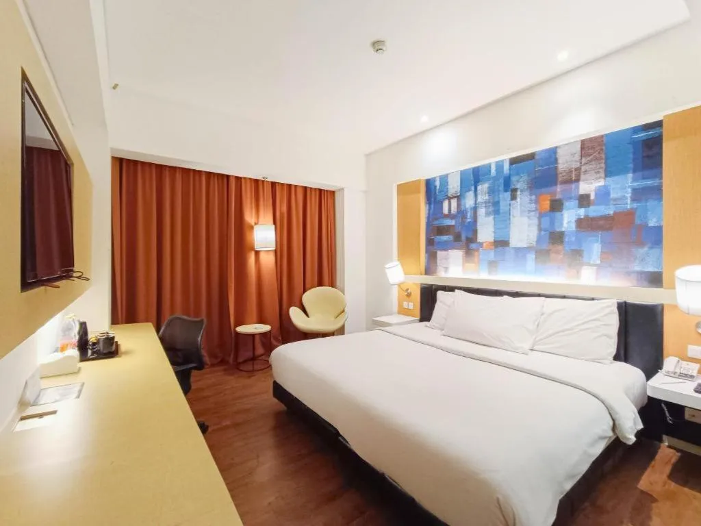 Bed in Brits Hotel Karawang