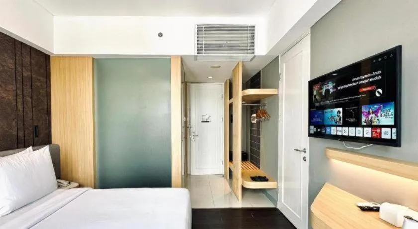 Bed in Brits Hotel Karawang