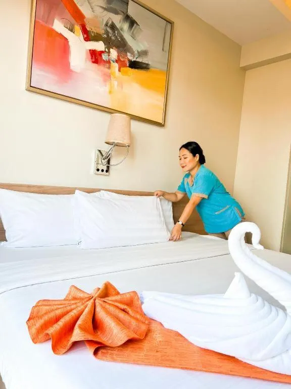 Bed in ABC Hotel Cebu